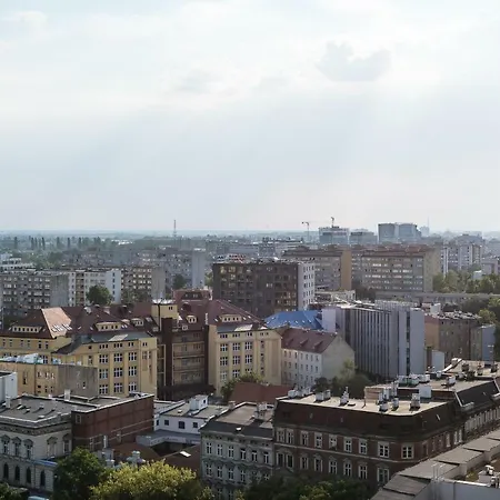 Sky Odra Tower * Wroclaw